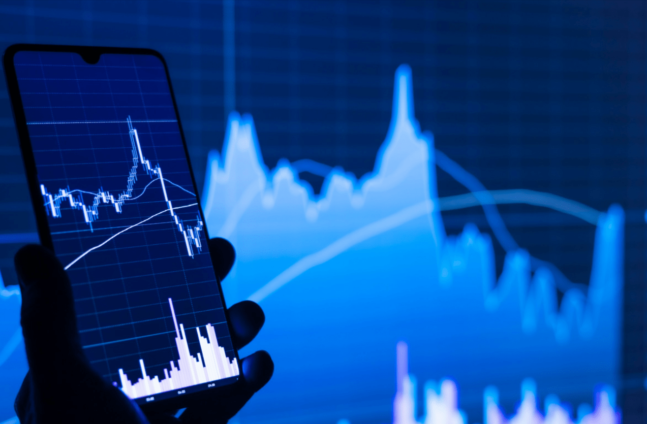 The Ultimate Guide to Choosing the Right Prop Firm for Your Trading Journey